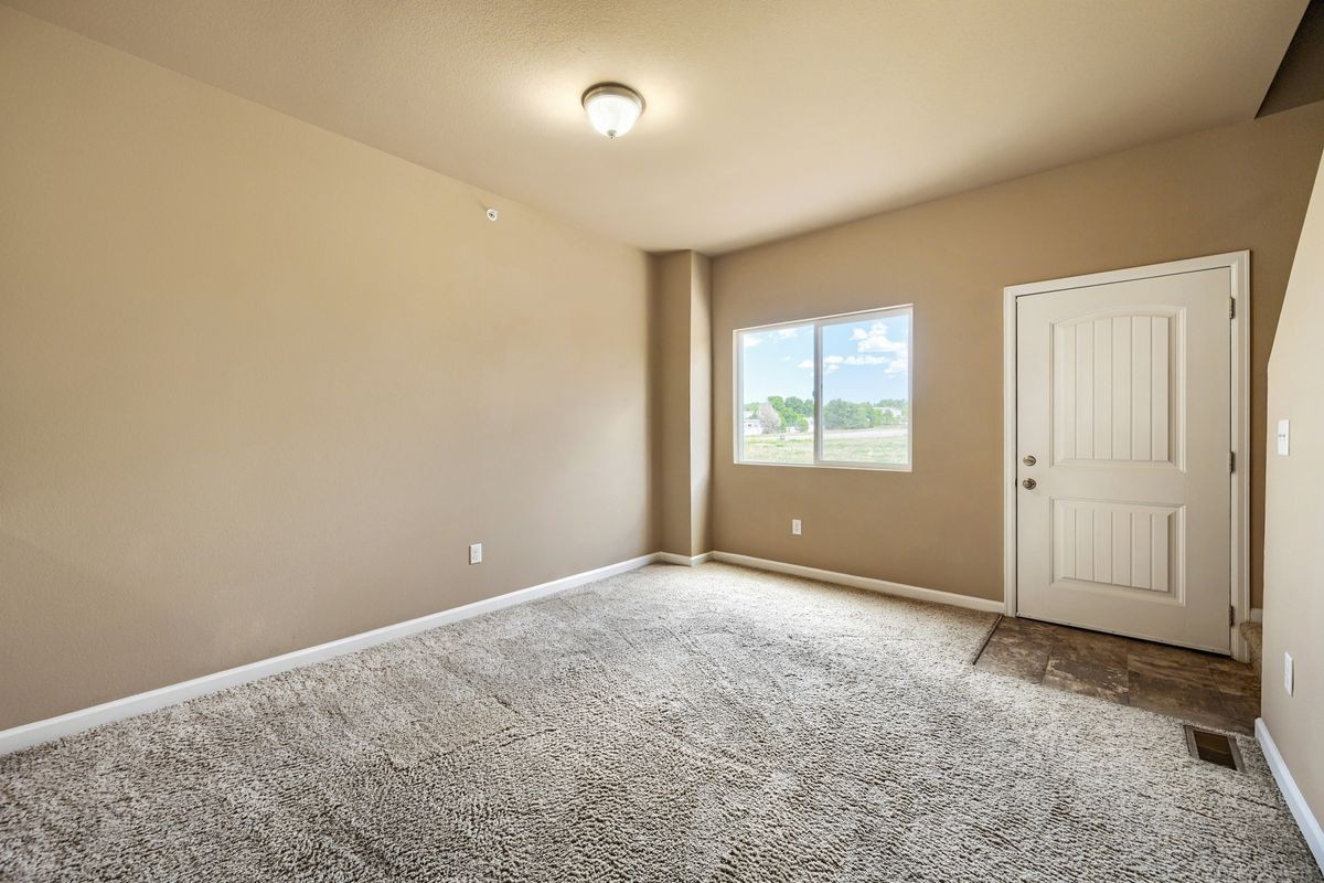 4219 Perryville Pt - Photo 3 of 26