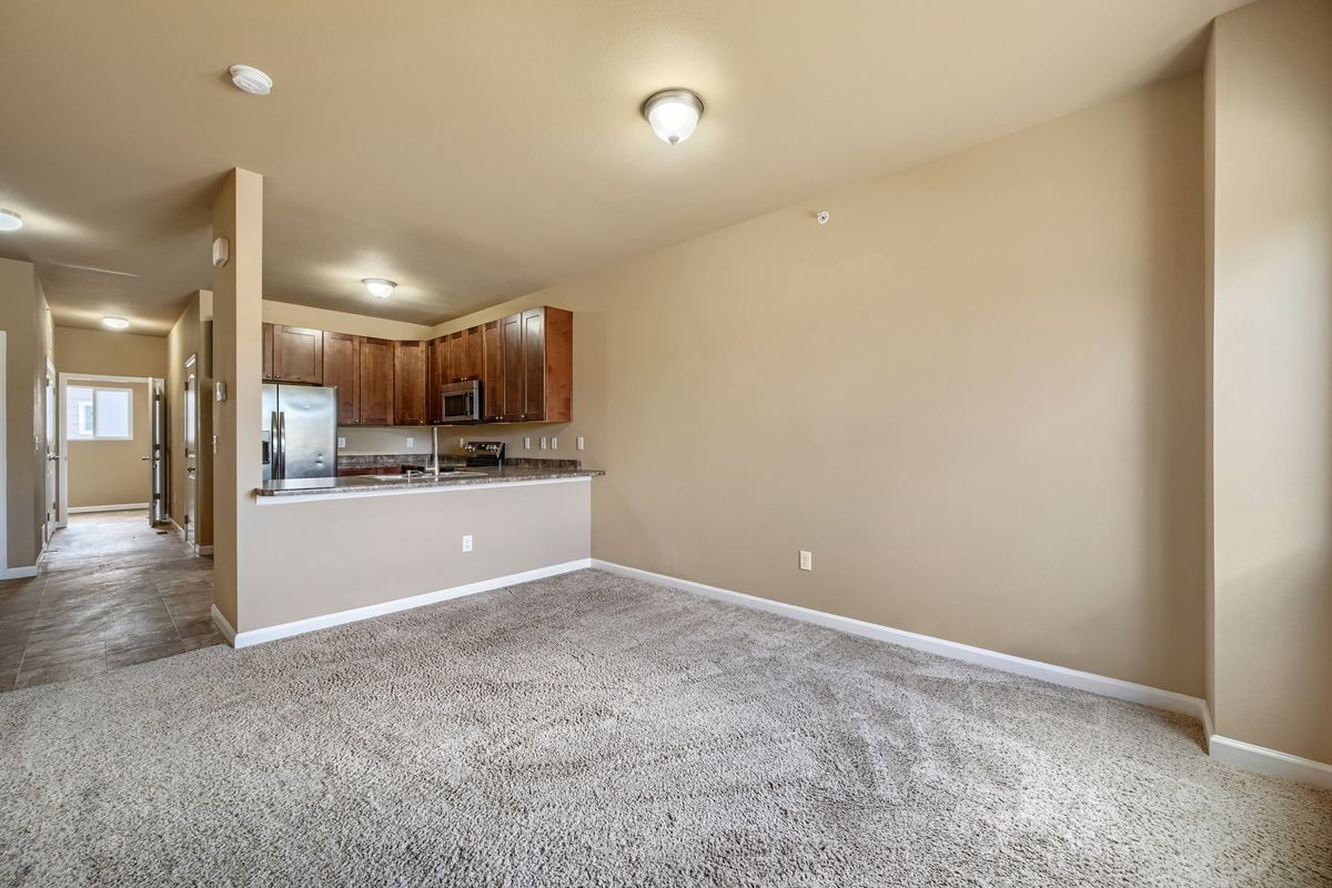 4219 Perryville Pt - Photo 4 of 26