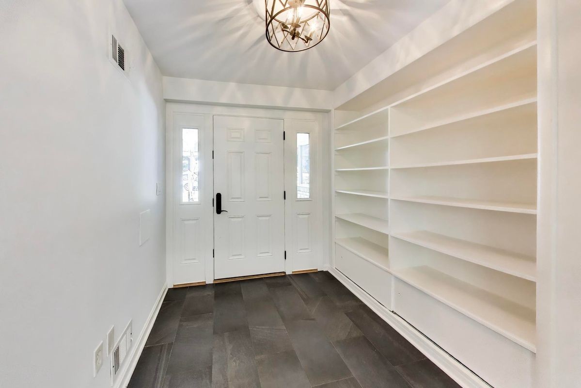 5608 Bent Branch Rd - Photo 3 of 48