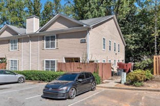 1075 Rock Creek Ln - Photo 1 of 1