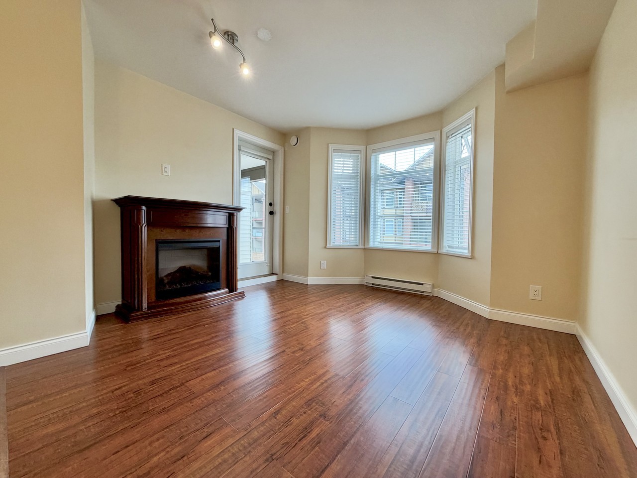 5660 201A Street #337 - Photo 3 of 14