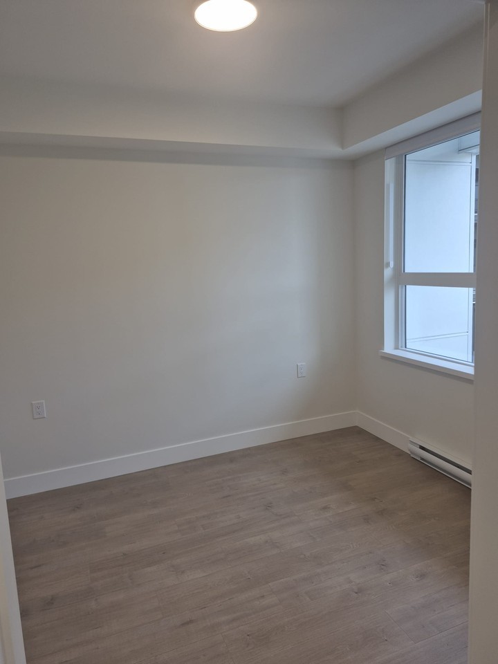 20625 Eastleigh Crescent #516 - Photo 7 of 19