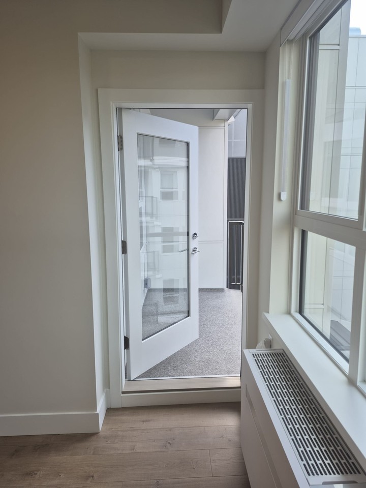 20625 Eastleigh Crescent #516 - Photo 4 of 19