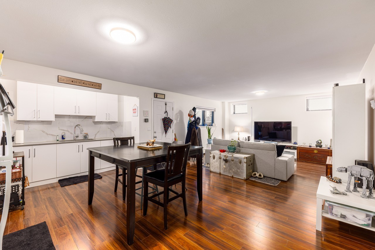 7980 155A Street - Photo 5 of 9