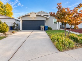 featured image of 831 S Wild Phlox Pl