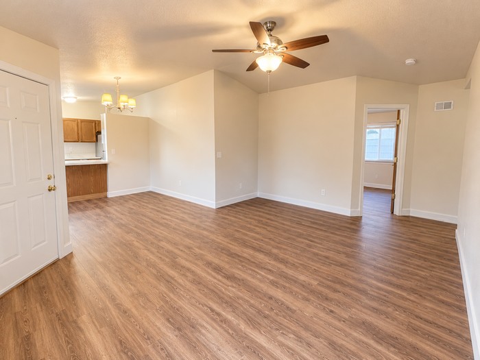 831 S Wild Phlox Pl - Photo 2 of 15