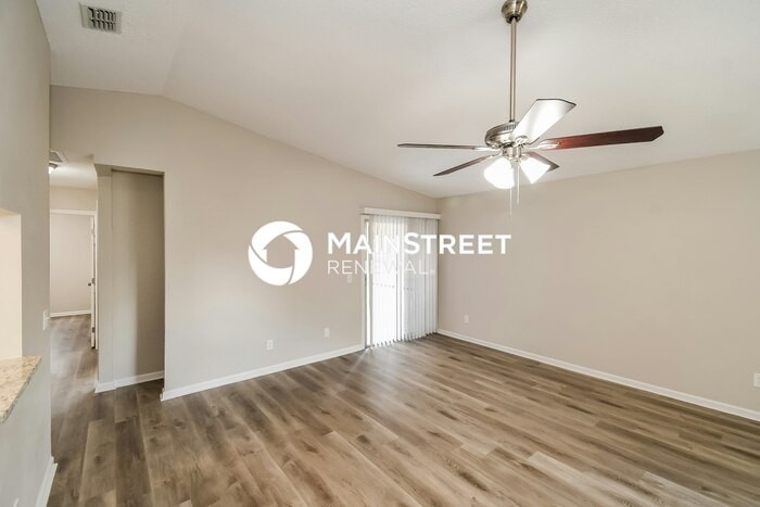 693 Roger Sherman St #3 - Photo 2 of 16