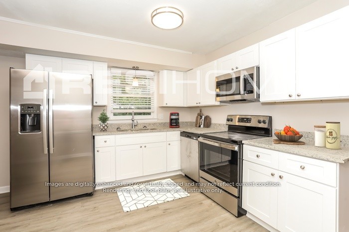 6285 Mount Zion Blvd - Photo 2 of 17