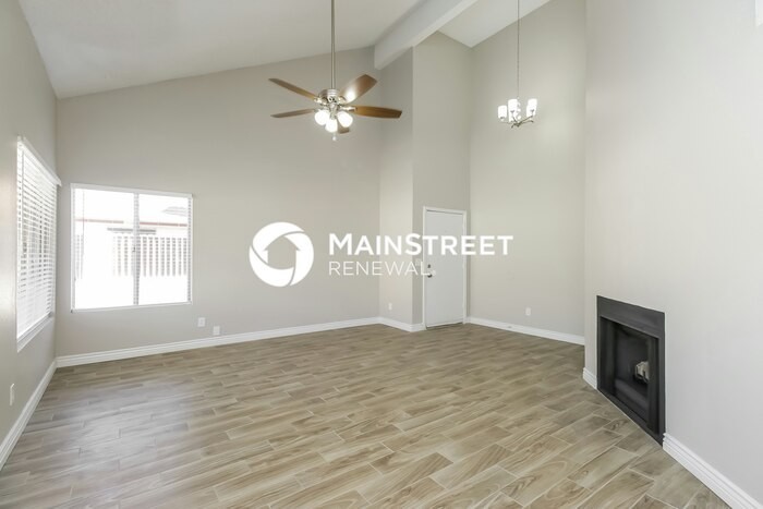 6632 W Brown St - Photo 2 of 17