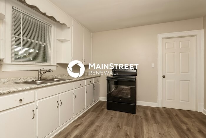 1303 N Tennessee Blvd - Photo 4 of 16