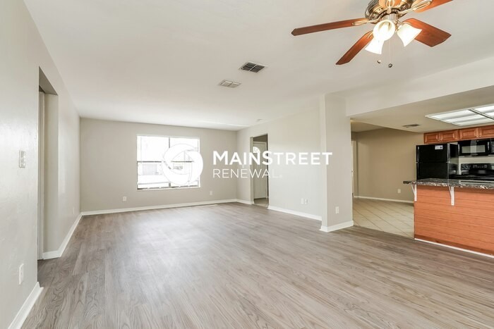 9185 Pomelo Rd E - Photo 5 of 16