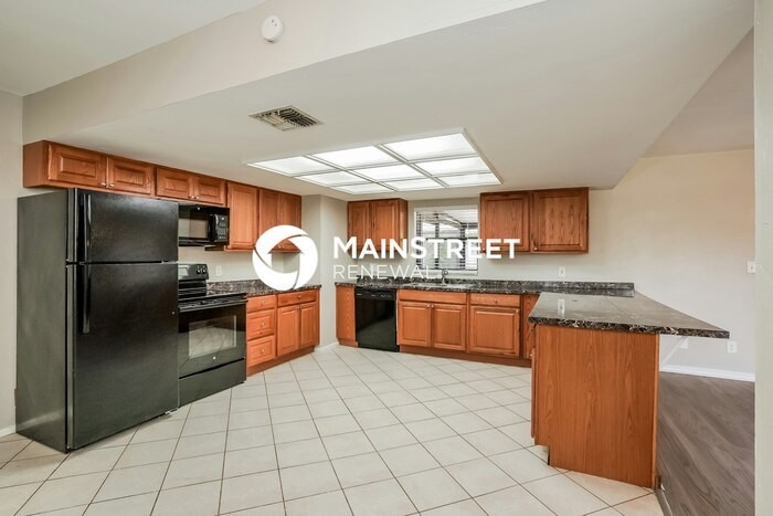 9185 Pomelo Rd E - Photo 7 of 16