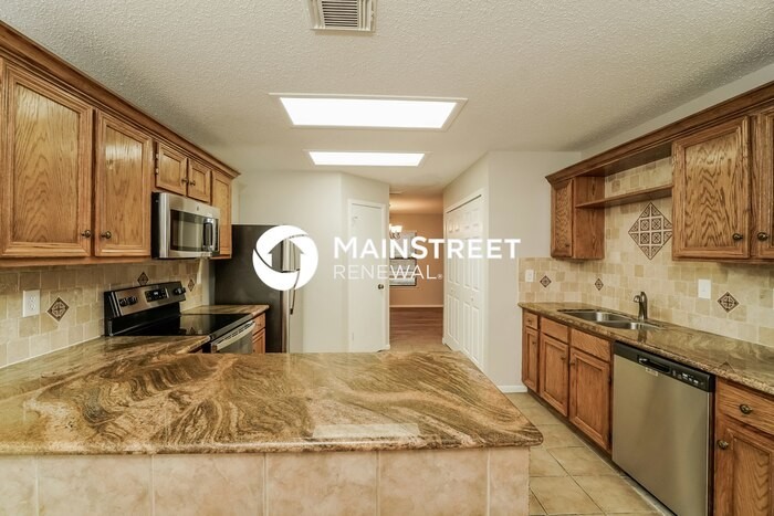 7622 Cascade Oak Dr - Photo 6 of 17
