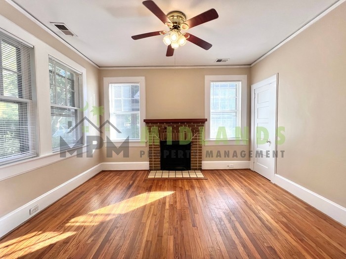 1008 W Confederate Ave - Photo 5 of 39