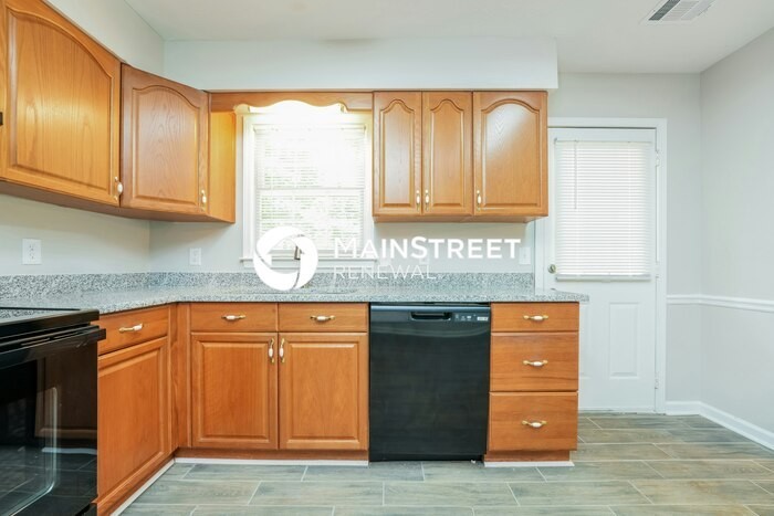 1074 Realm Ln - Photo 6 of 15