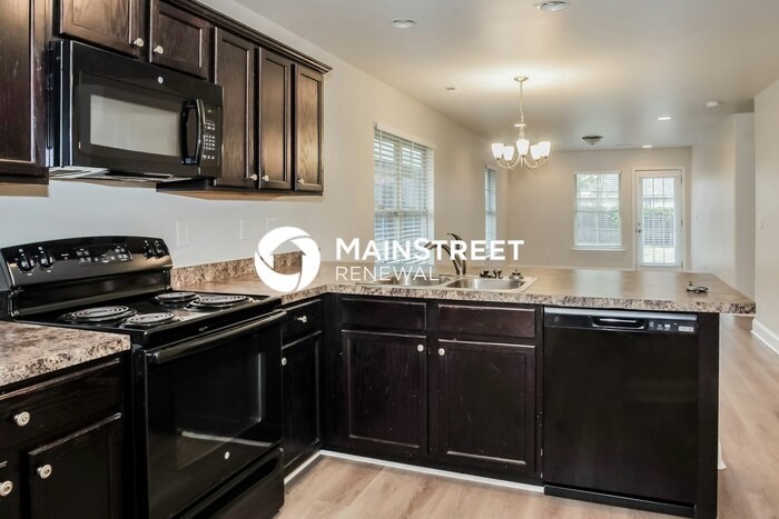28161 Chasebrook Dr - Photo 6 of 16