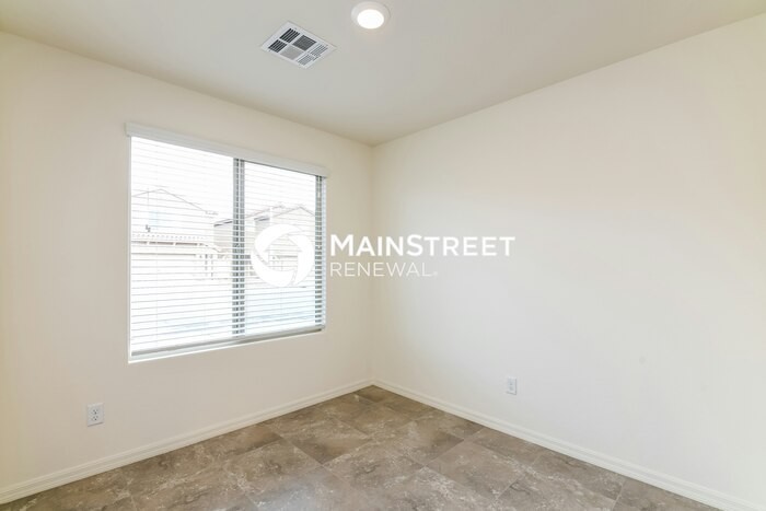 6239 Portland Treaty Ave - Photo 6 of 17