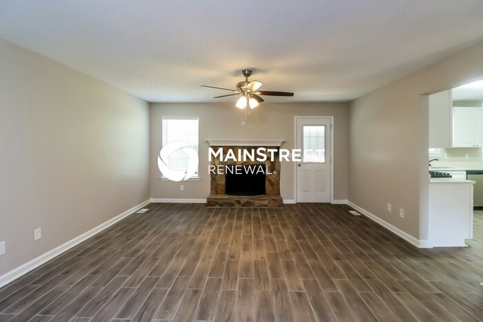 190 Sterling Ave - Photo 4 of 16