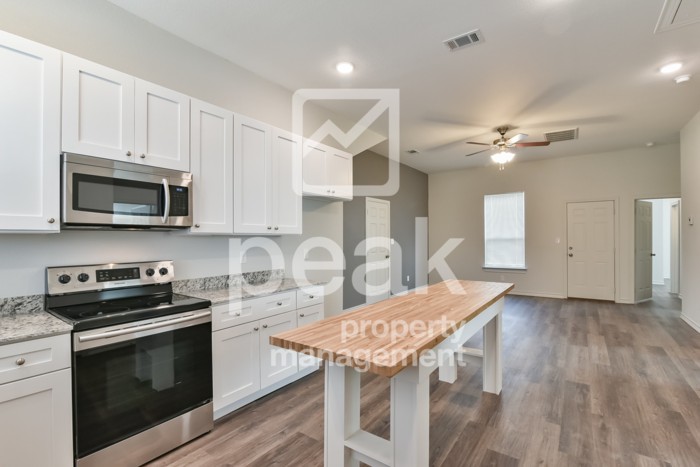 2013 Langston St - Photo 5 of 27