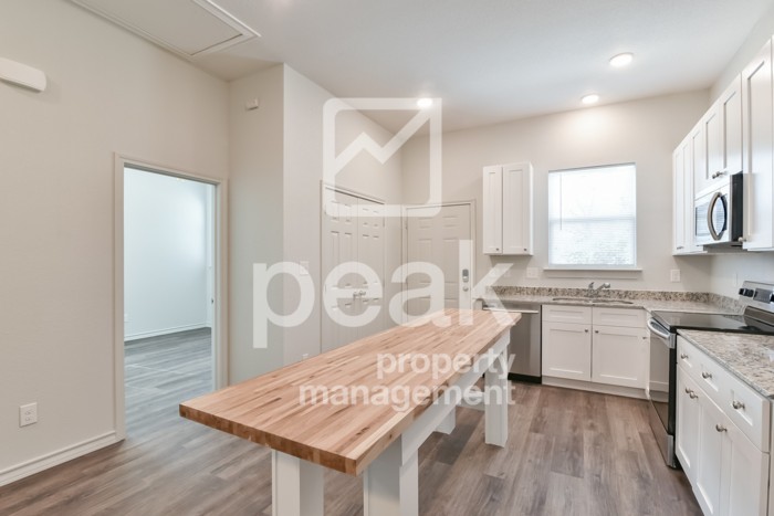 2013 Langston St - Photo 7 of 27