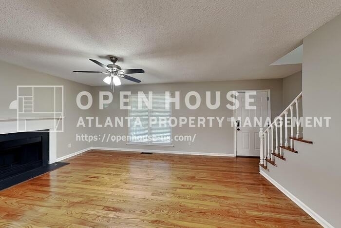 4150 Sterling Pointe Dr - Photo 4 of 22