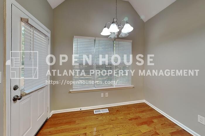 4150 Sterling Pointe Dr - Photo 6 of 22