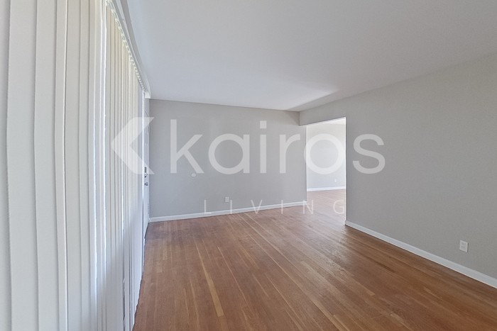 150 Sackett Dr - Photo 4 of 22