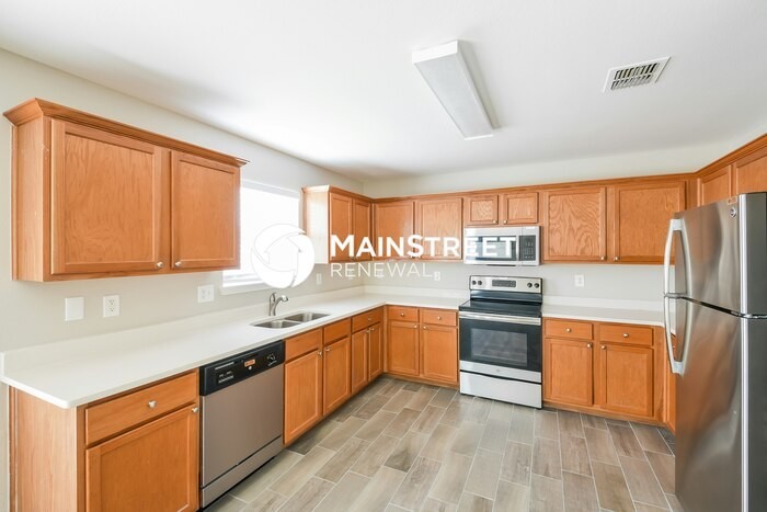 9011 Walnut Spgs - Photo 6 of 17