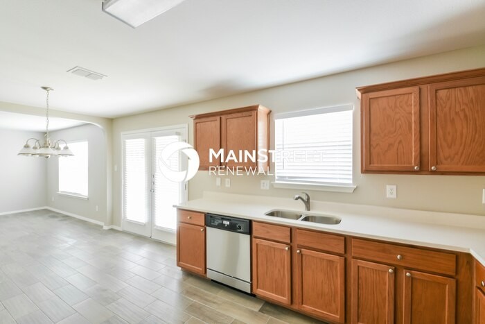 9011 Walnut Spgs - Photo 7 of 17