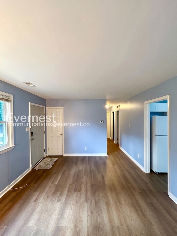 2611 Gravel Hill Rd - Photo 6 of 17