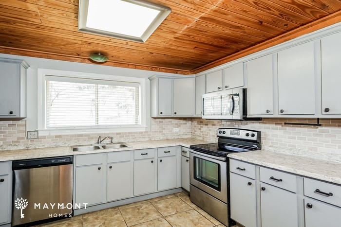 30 Fox Glen Cv - Photo 5 of 11