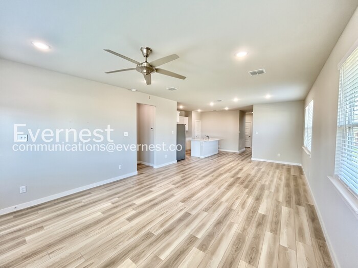 2825 Caroline St - Photo 6 of 31