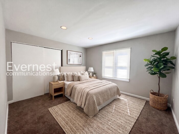 9 Dadebridge Ct - Photo 3 of 19