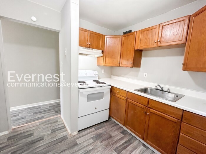 9 Dadebridge Ct - Photo 4 of 19