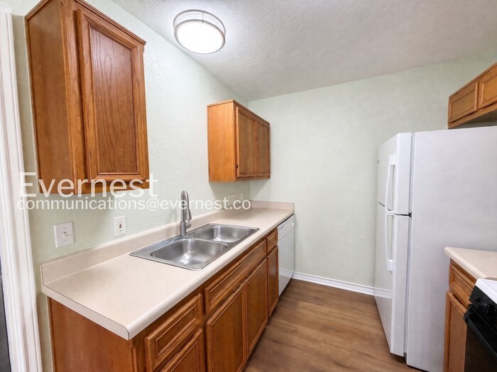 202 Tamara Dr #B - Photo 6 of 27