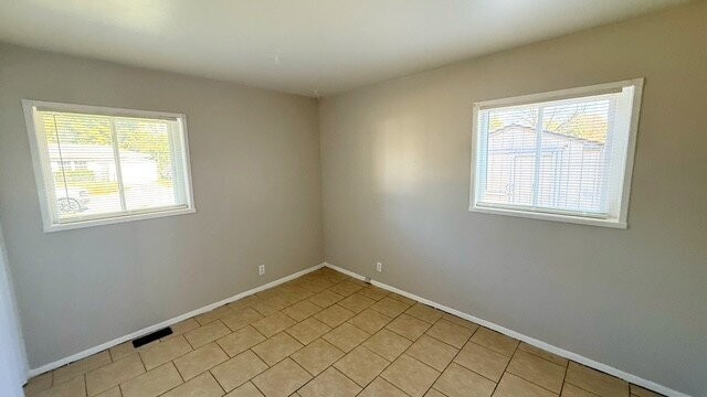5015 Patricia St - Photo 7 of 11