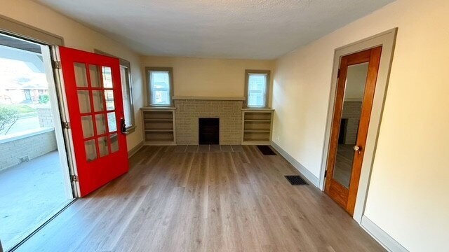 829 N Chester Ave - Photo 4 of 17