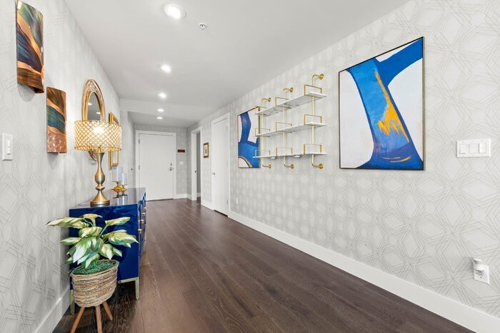 176 4th Ave Ne #201 - Photo 6 of 29