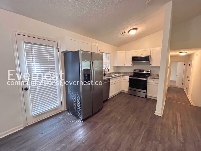 2731 Herron Cir - Photo 4 of 19