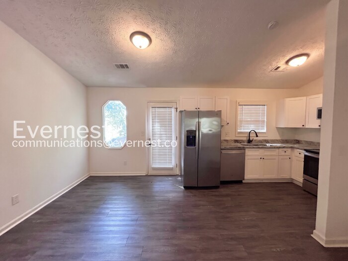 2731 Herron Cir - Photo 5 of 19