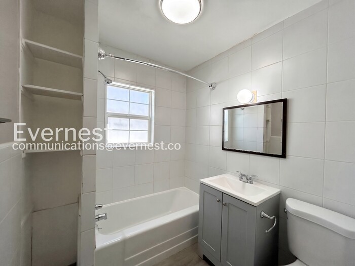 325 New York St - Photo 6 of 20