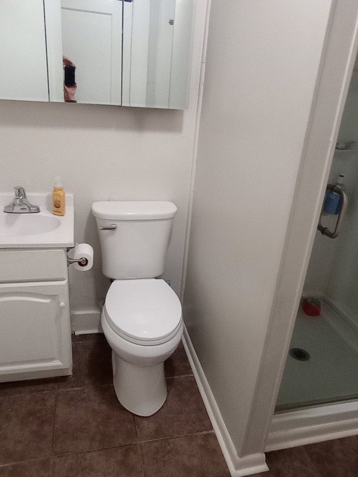 308 Cordell Ave #2 - Photo 3 of 8
