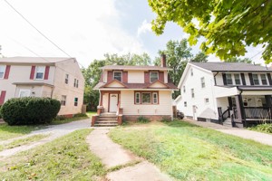 featured image of 652 Glendora Ave #NA