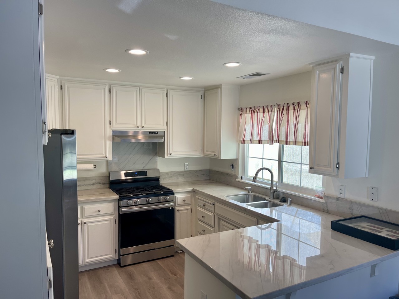 842 River Bluff Dr #NA - Photo 3 of 23