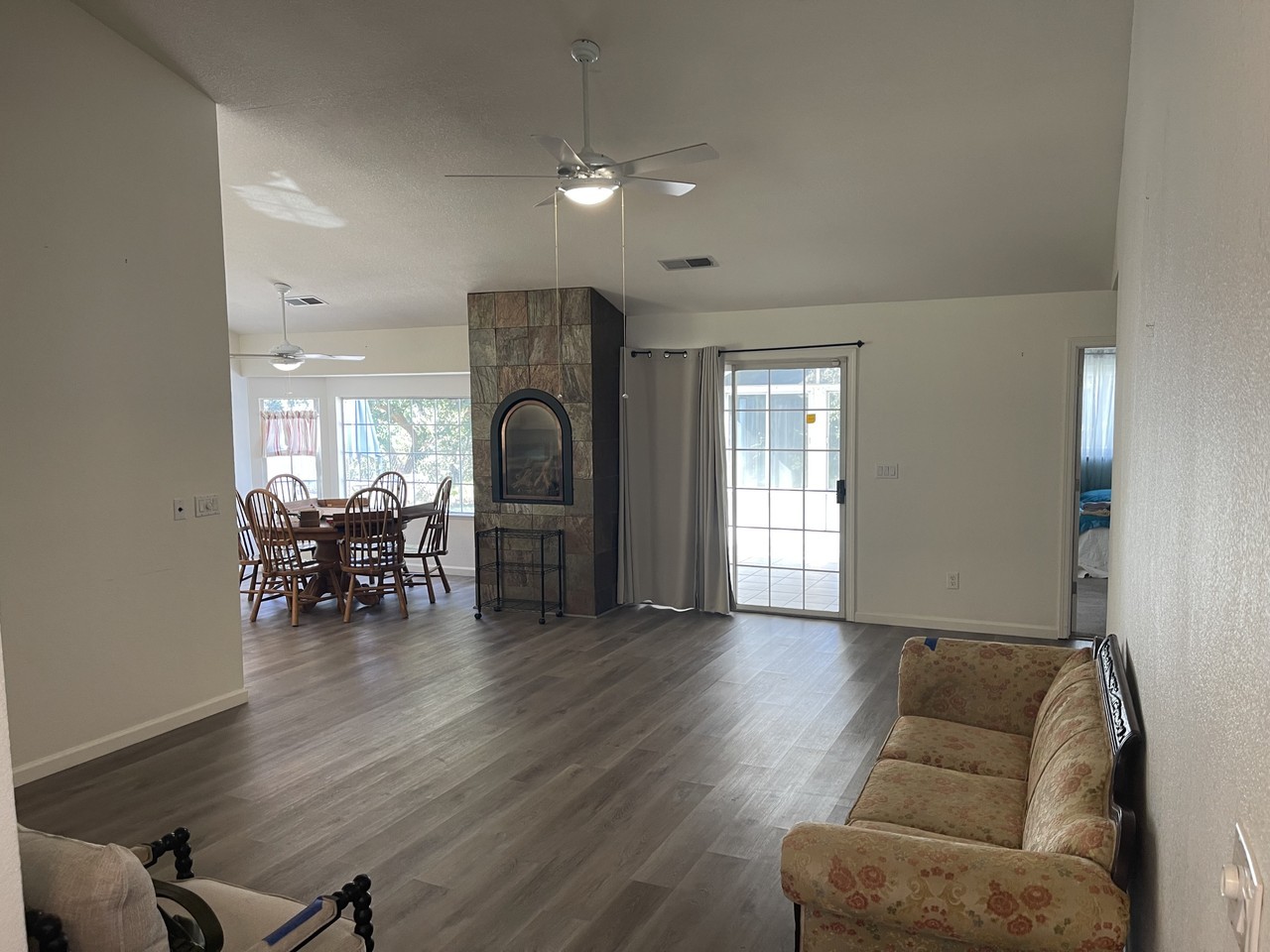 842 River Bluff Dr #NA - Photo 4 of 23