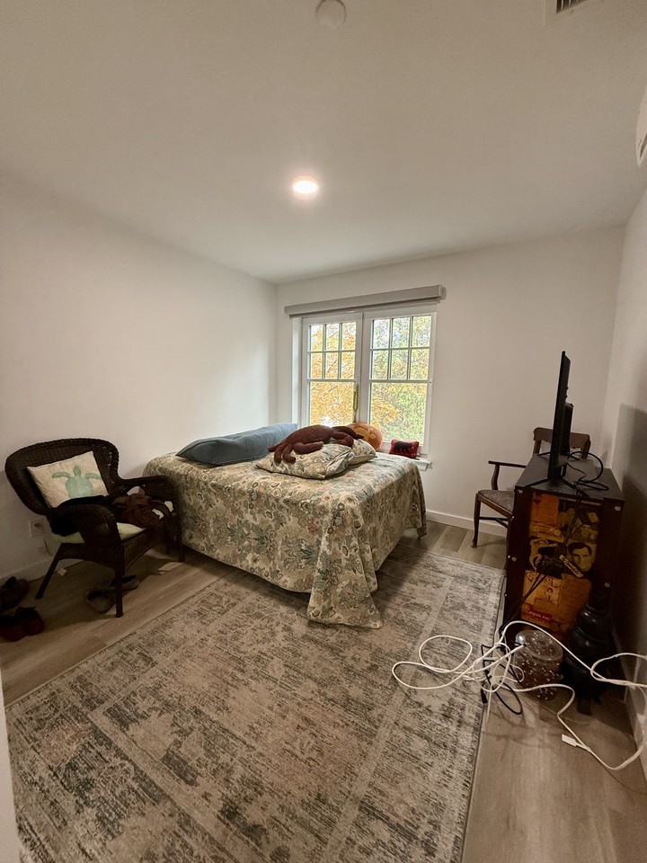 59 Willow St #201 - Photo 5 of 8