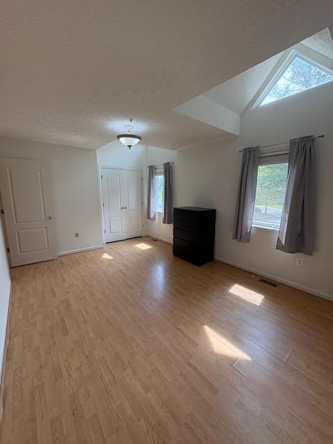 48215 Picketts Harbor Ct #TH - Photo 4 of 7