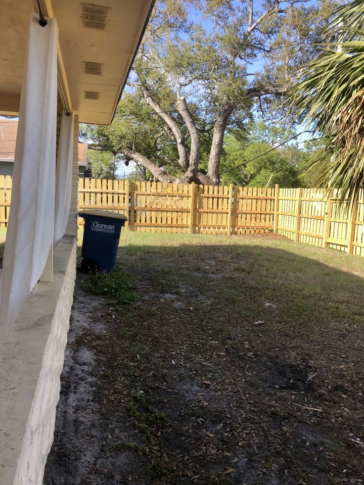 1262 Palmetto St #NA - Photo 4 of 16