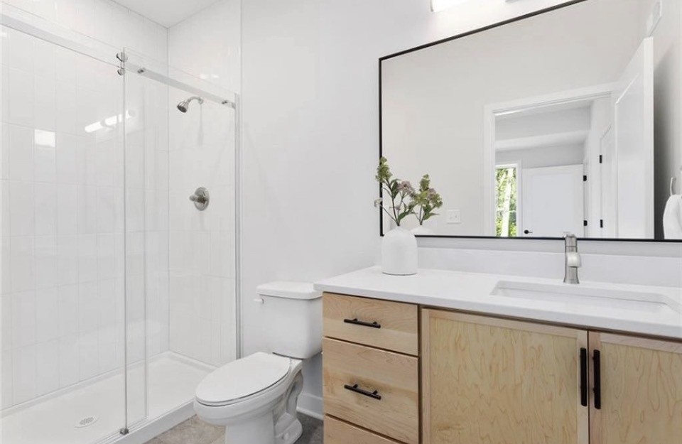 4521 Forest Ave #A - Photo 7 of 8