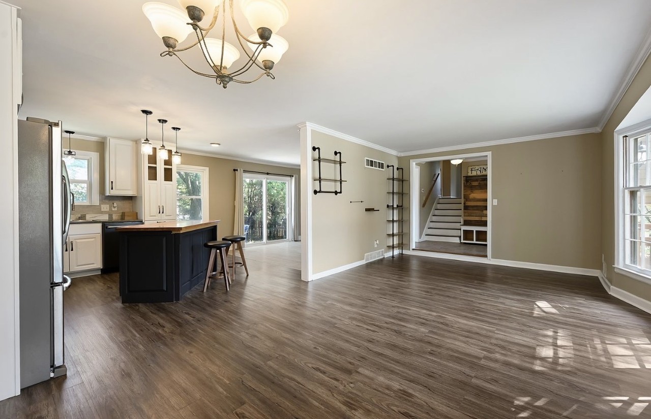 2008 W 84th St #NA - Photo 5 of 14